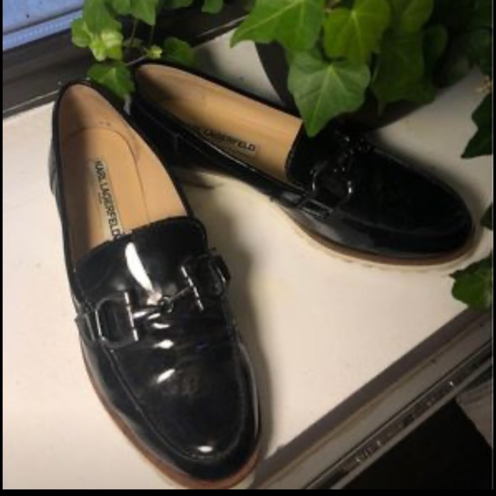 KARL LAGERFELD PARIS LOAFERS